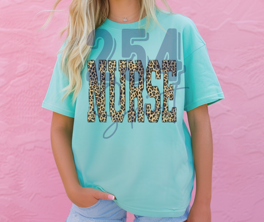 LEOPARD NURSE TEE