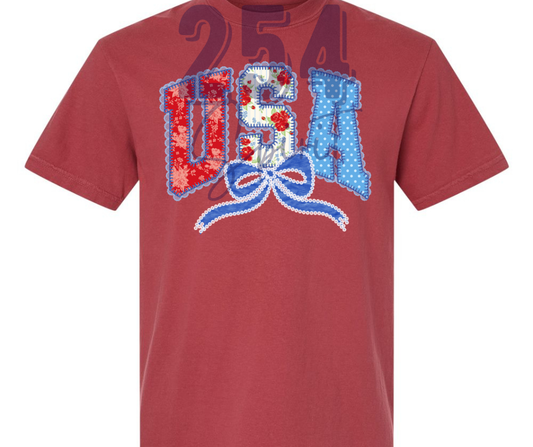 USA WITH BOW TEE